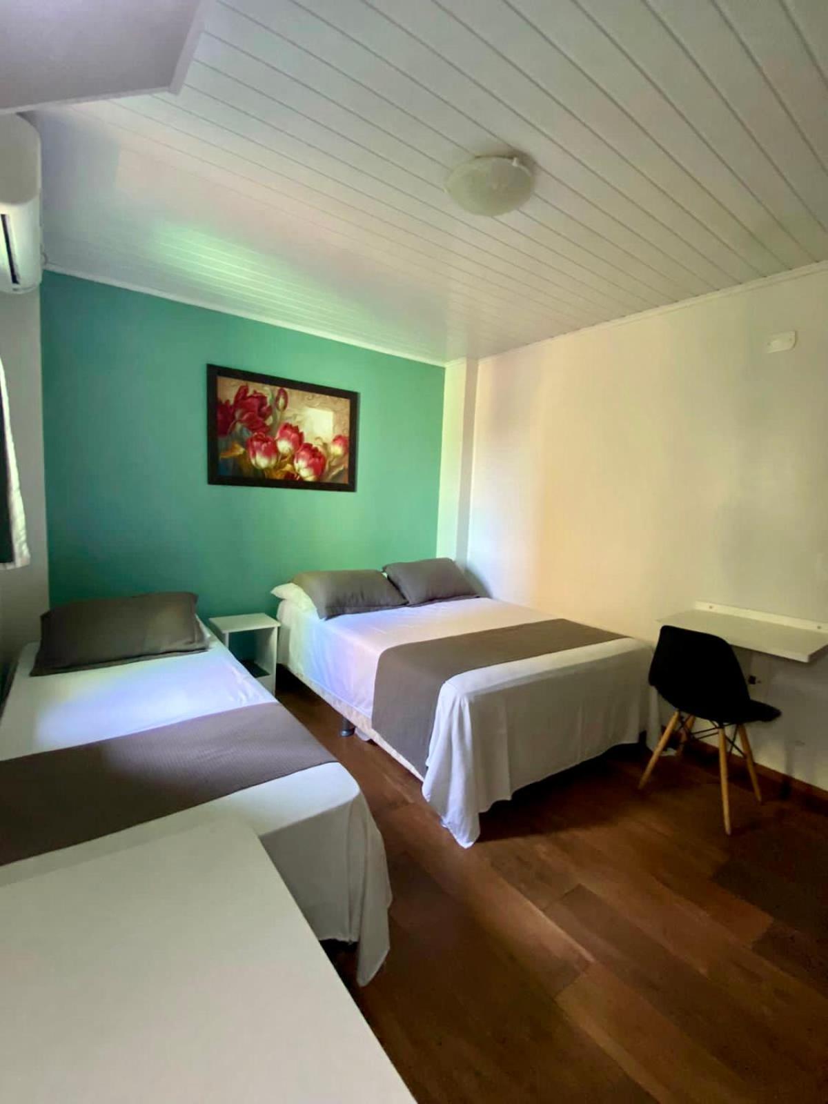 Queiroz Palace Hotel Siqueira Campos ภายนอก รูปภาพ
