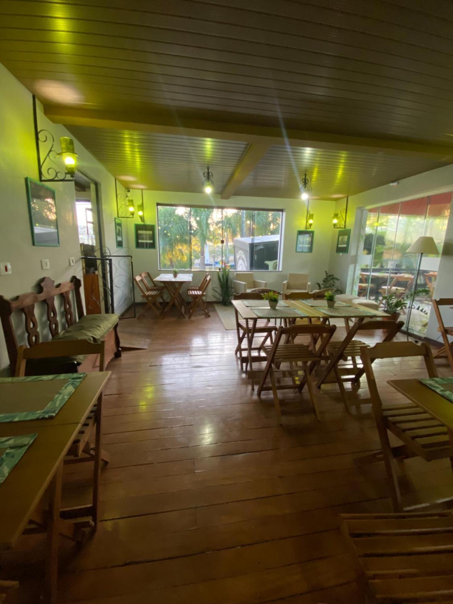 Queiroz Palace Hotel Siqueira Campos ภายนอก รูปภาพ