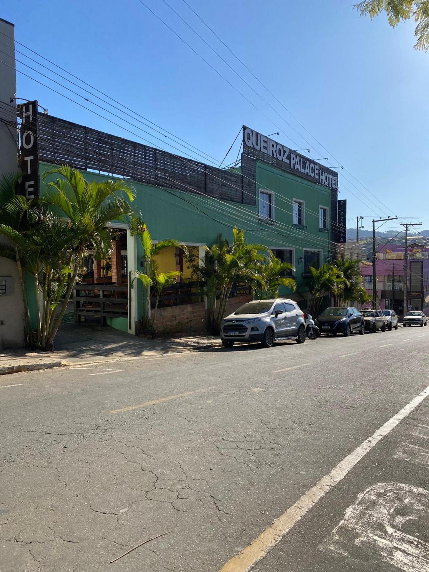 Queiroz Palace Hotel Siqueira Campos ภายนอก รูปภาพ