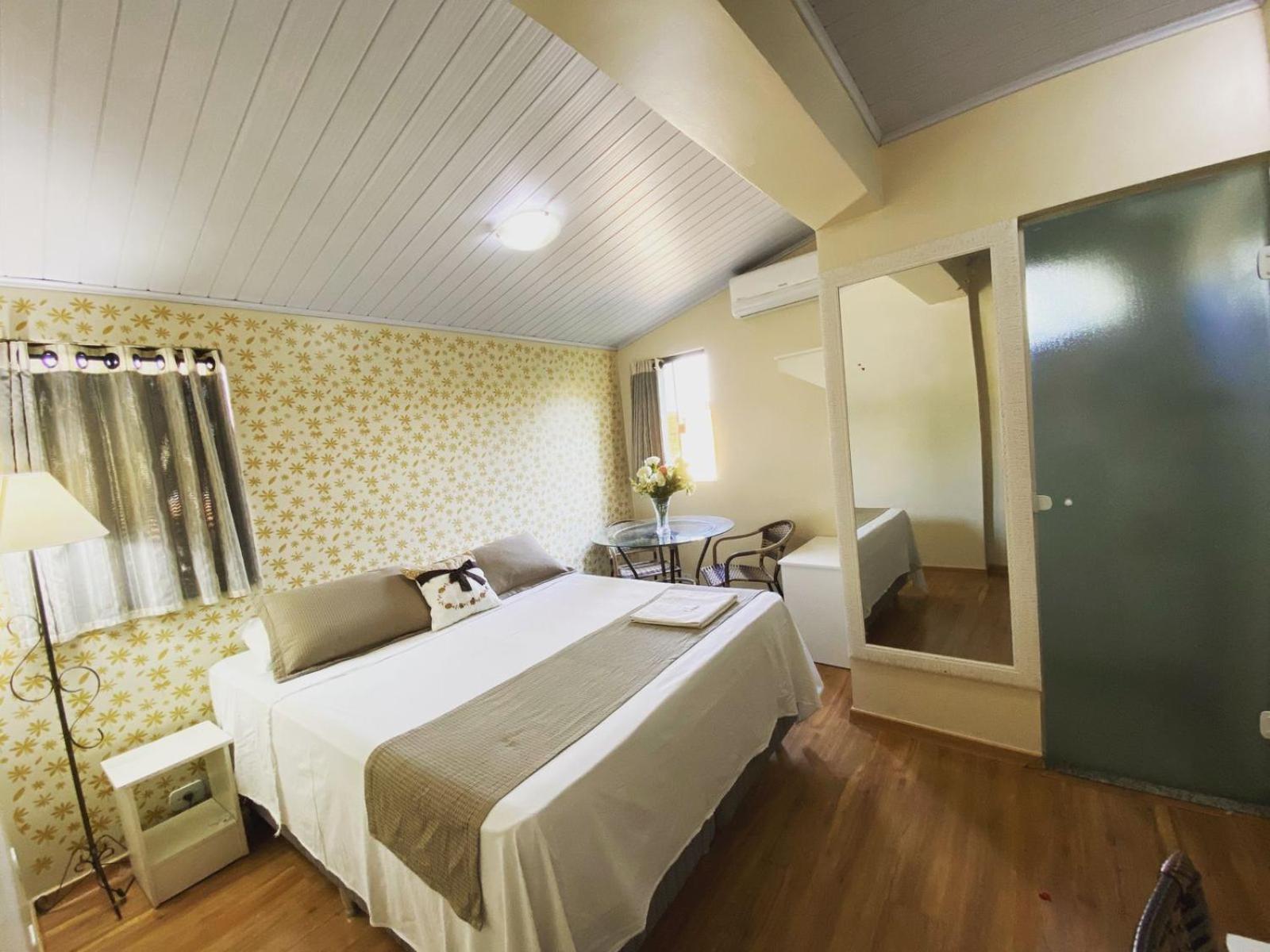 Queiroz Palace Hotel Siqueira Campos ภายนอก รูปภาพ
