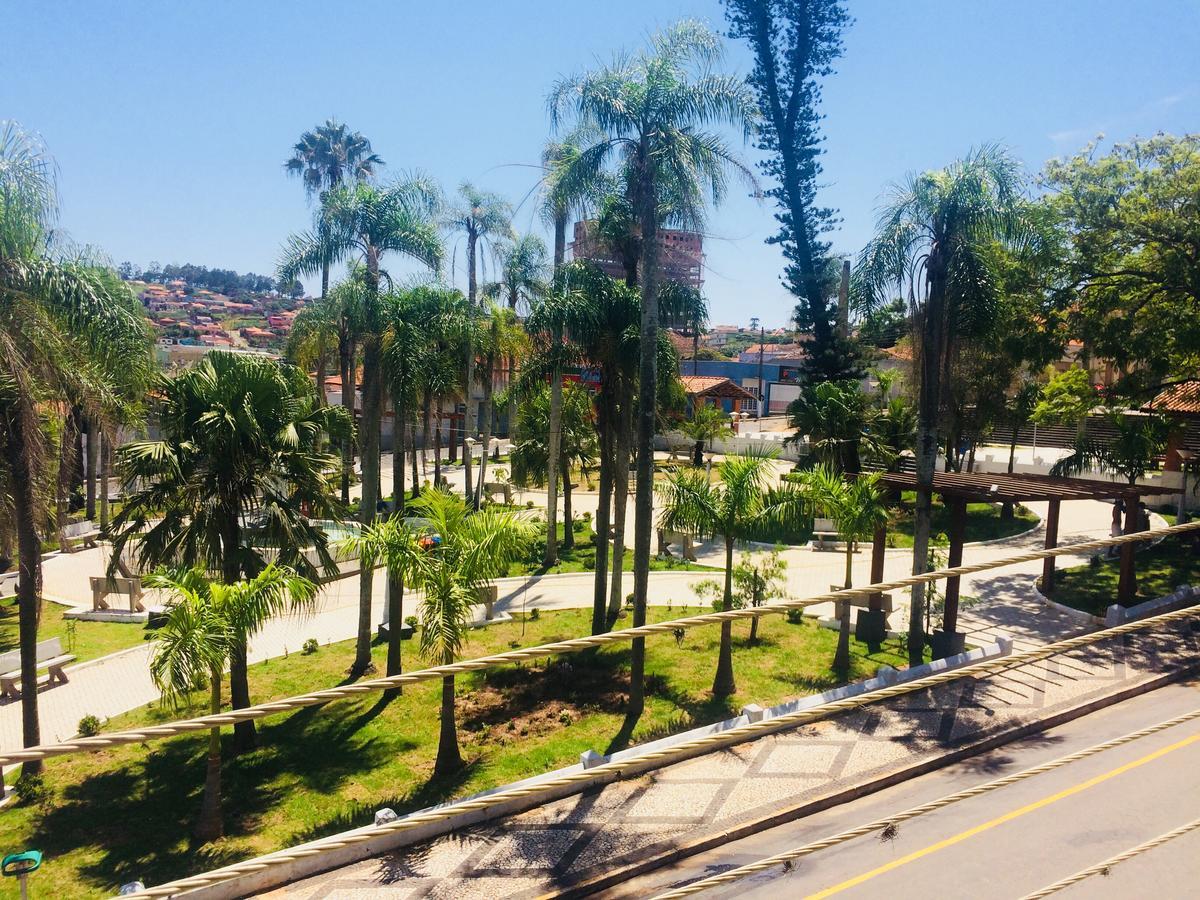 Queiroz Palace Hotel Siqueira Campos ภายนอก รูปภาพ